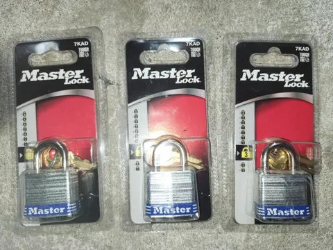 Masterlock 3 Pack Bundle 1-1/8 Laminated Steel Padlock 7KAD