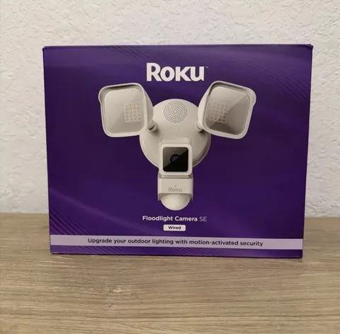 Roku Smart Home Floodlight Camera SE Wi-Fi Connected, Wired Surveillance Camera