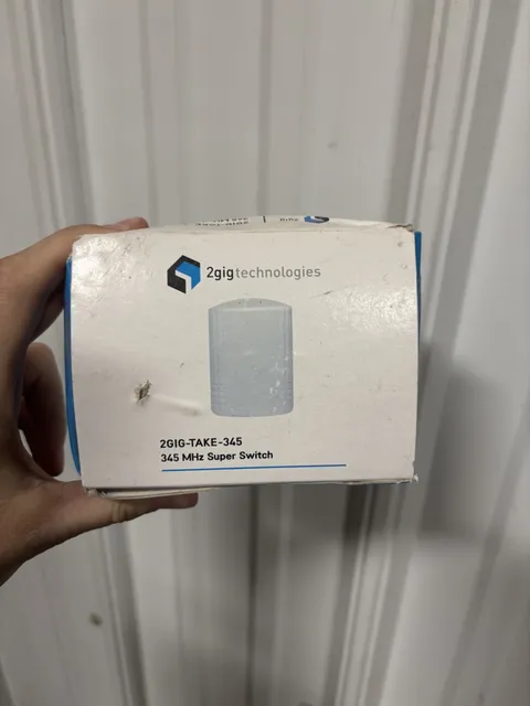 **NEW IN WORN BOX** 2GIG-TAKE-345 Super Switch