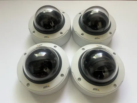 *LOT OF 4* Axis Dome Network Security IP PoE Camera P3245-LVE 01593-001 9mm