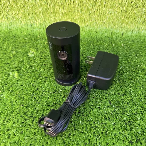 Ring Indoor Cam 1st Gen Plug-In 1080p HD Security Camera Black 5UM4E5, Working.