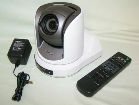 Sony BRC-Z330 PTZ HD Color Video Camera with Power Supply
