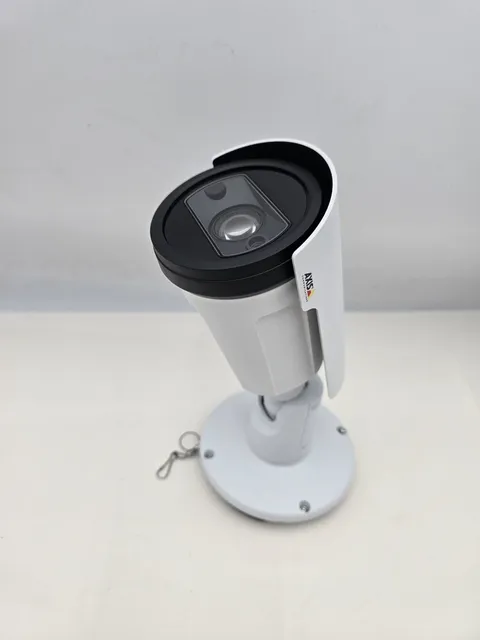 AXIS P1455-LE-3 License Plate Verifier Camera