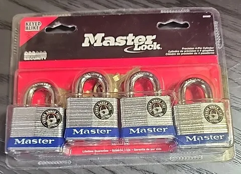 NEW MASTER LOCK 3008D 4 Pack STEEL KEYED ALIKE PADLOCK 3/8" X 1" With Four Keys