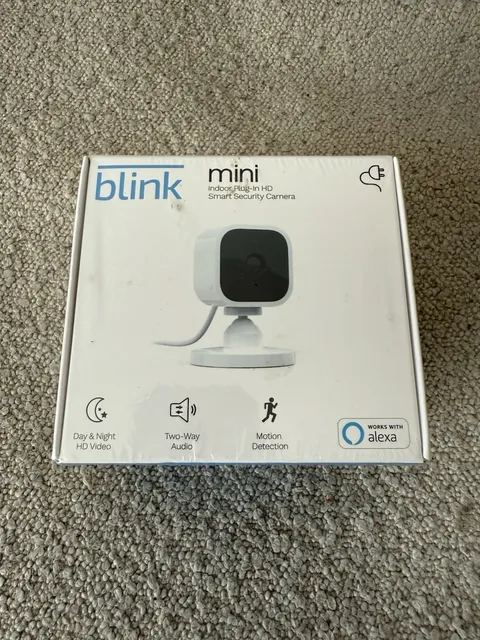 Blink Mini Indoor Plug-In Live HD Smart Security Camera (New in Box)