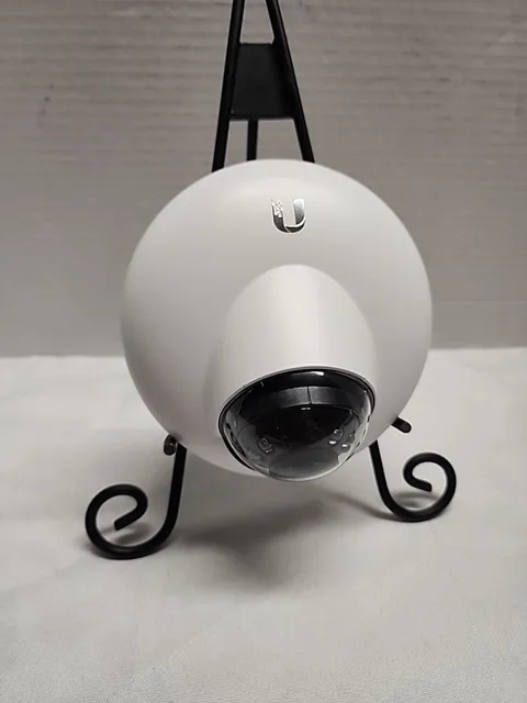 Ubiquiti UniFi G3 Dome IP/Network Wired Indoor/Outdoor Camera White UVC-G3-DOME