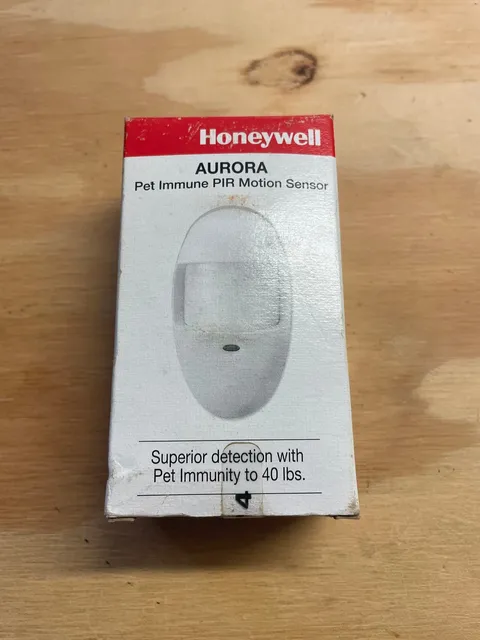 Honeywell Aurora Pet Immune PIR Motion Sensor