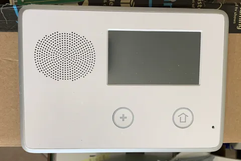 2gig Go Control Touch Screen Alarm Security Panel Powers On, Works *READ*