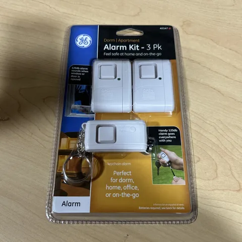 GE Personal Security Dorm/Apartment Kit Door Stop Window/Door Keychain Alarms 