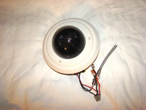 Silent Witness V25 Dome CCTV Security Camera V25 C1036 020.0694 24VAC 12VDC