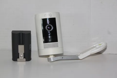 Ring Stick Up Cam Battery with Adjustable Mounting Bracket