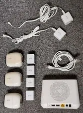 Arlo Pro Smart Security System with 3 Cameras, 4 Batteries & Hub (VMB4000)