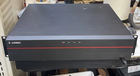 3XLOGIC 24CH Embeded POE Server Hybrid NVR 2TB HDD V250-8A16-2TB