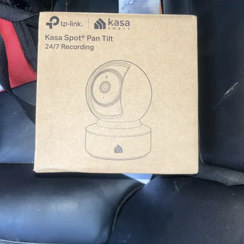 Kasa Spot Smart Indoor Pan-Tilt Security Camera (EC71)