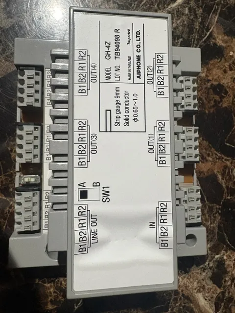 Aiphone GH-4Z  Video Distribution Adaptor