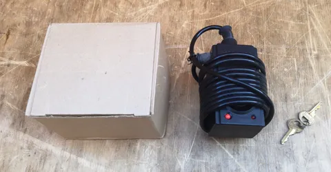 NEW/NOS/NIB Master Lock Alarm Sounding Trigger w/Keys - Local Pickup Los Angeles