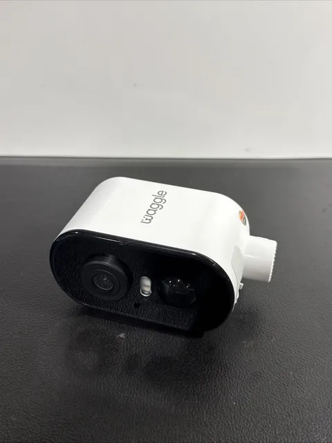 Waggle Outdoor Security Camera Motion Detection Night Vision USB-C