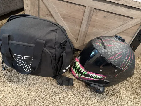 Large Ruroc At 4.0 Toxin with Visors and Sena Bluetooth Headset