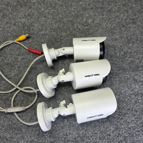 Night Owl CM-C20XL-BU-JF Security Camera Built-in Spotlight LOT OF 3 Working 