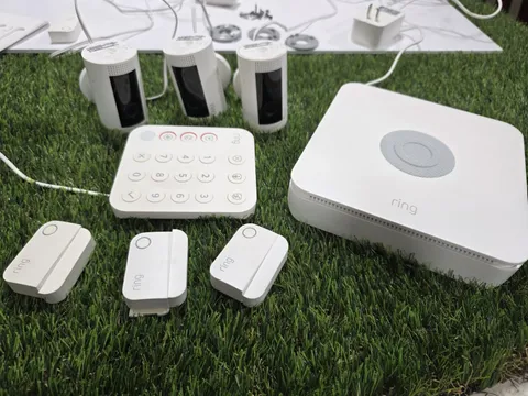Ring Alarm Security System kit w/Cameras, Contact Sensors & Keypad Sat257