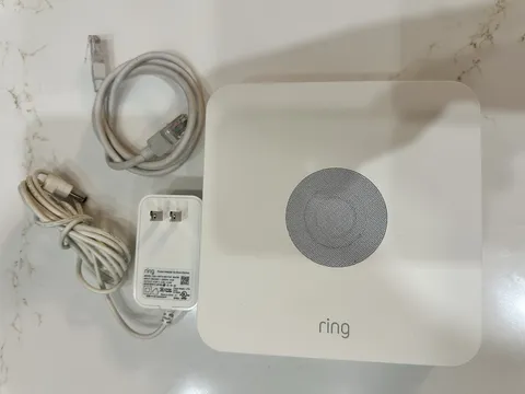 Ring Alarm Base Station 2nd Gen Z-Wave Plus Hub Model 4HB1U9-0EN0 w/AC adapter