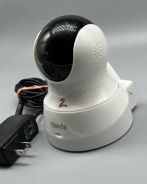 TENVIS TH661 720p WiFi Pan Tilt Indoor Security Camera Night Vision + Adapter