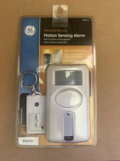 GE Personal Security Motion Sensing 120 dB Alarm / Entry Chime w/ Remote 51207