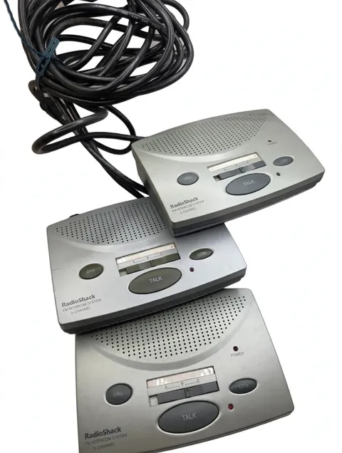 RadioShack FM Intercom System 3 Channel Set of 3 Units Cat 43-3105 Used Works T5