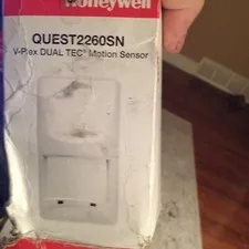 ademco Quest motion2260sn used