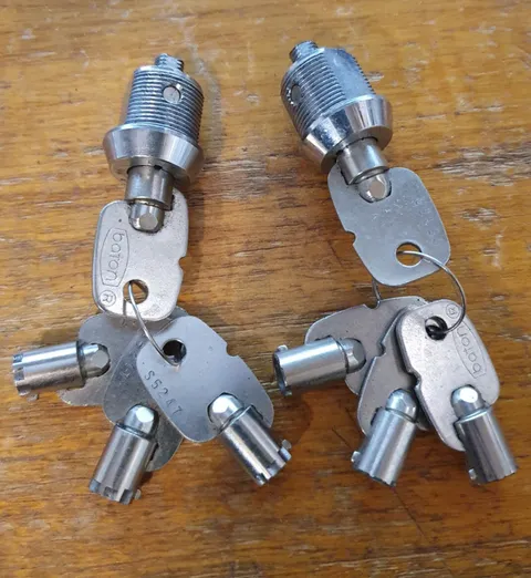2 x Tubular Lock - No Cam - 8 Keys - KD - USED -  Locksport