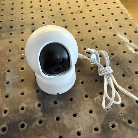 Aqara 2K Indoor Security Camera E1, Pan & Tilt, HomeKit Secure Video White 