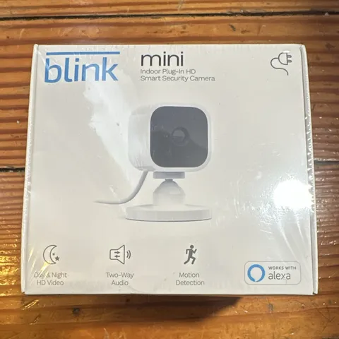 Blink Mini Indoor Plug-In HD IP Camera, Wi-Fi, Motion Detection, 2-Way Audio