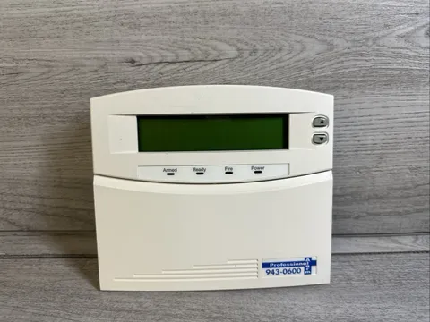 GE INTERLOGIX CADDX NX-148E LCD KEYPAD Untested