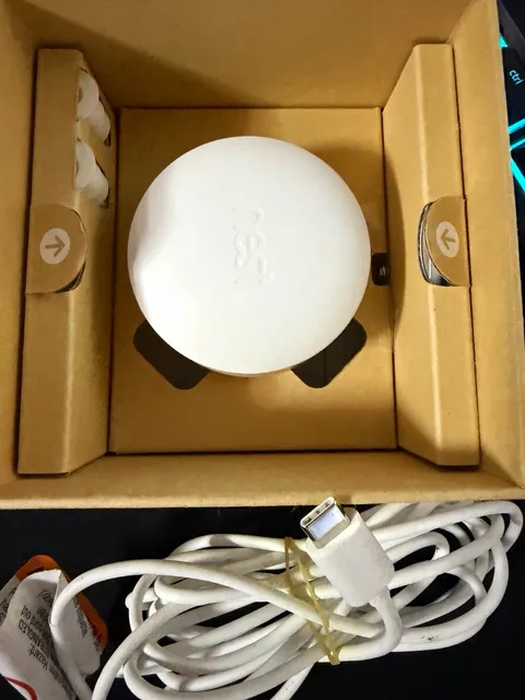 Nest Cam IQ Indoor 1080p Wi-Fi White Security Camera w/ Box & USB Cable