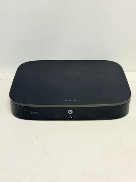 Lorex 4K 8-Channel Analog Wired HD DVR with 2TB HDD (D861A8B-Z). FOR PARTS, READ