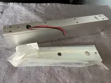 Couns magnetic door access control