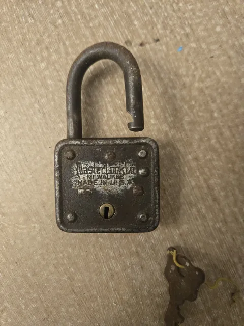 Vintage Master Lock 66 Steel Padlock Keyed 1 Key
