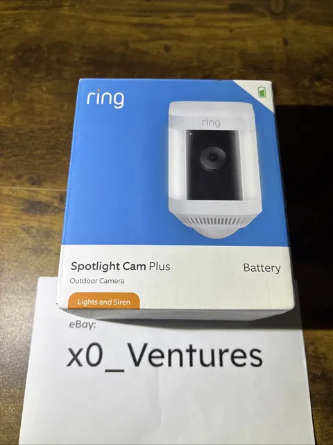 Ring Spotlight Cam Plus (Battery) - White: Outdoor Security Smartphone