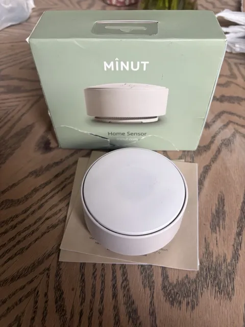 Minut MT-P2 Remote Noise Monitoring, Smart Home Sensor Motion Noise Detect