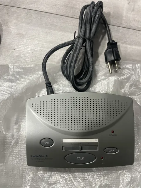 Radio Shack FM Wireless Intercom 3-Channel System 43-3105A Retro, Tested