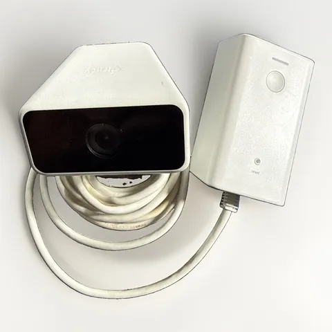 Xfinity XCAM2 SCHC2AEW 1080p HD Indoor Outdoor With Power Cord