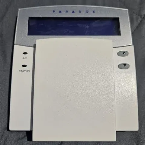 Paradox Model K641 32-Character Blue LCD Keypad Module (White) NEW W/ Inside Box