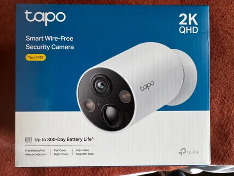 tplink tapo 2k outdoor security camera system w/ 5 cameras and Smart Homebase