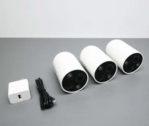 TP-Link Tapo TC85 Wire-Free MagCam 2K HD Indoor/Outdoor Cameras 3-Pack