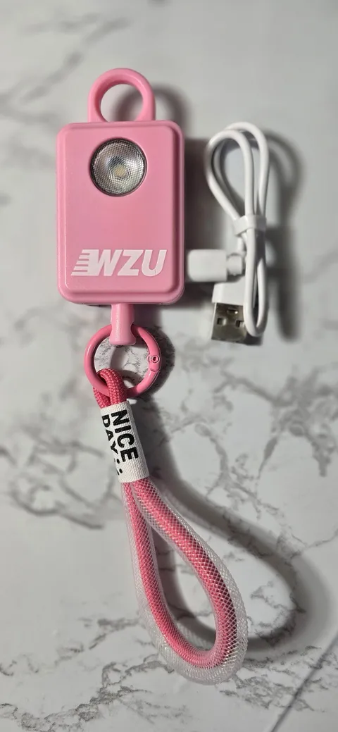 ​Alarma Personal de Seguridad Llavero Recargable Rosa WZU - Linterna LED y...