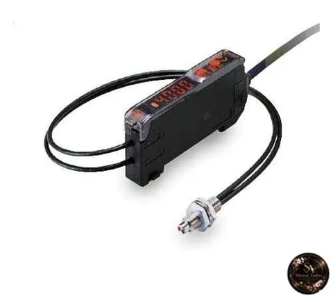 OMRON E3X-CN21 - 4-wire 2m parent connector for reduced wiring.