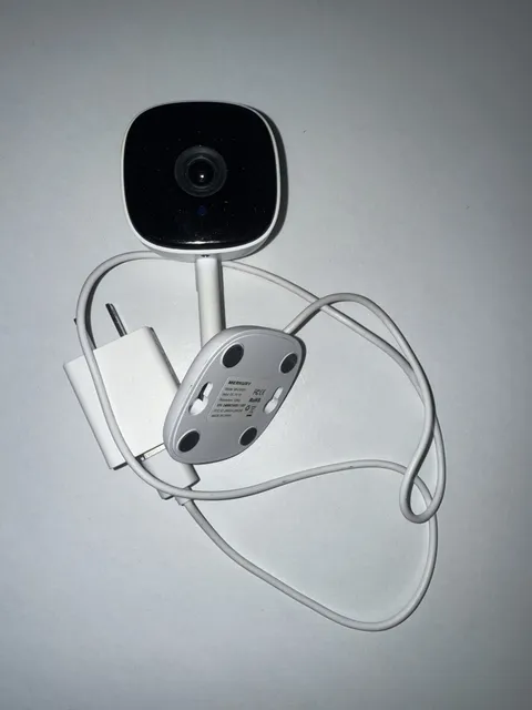 Merkury Innovations MI-CW051 1080p WiFi Indoor Security Camera w/ Power Cord