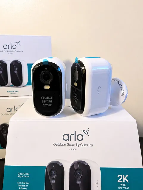 Arlo Essential 3rd GEN Wire-Free Indoor/Outdoor 2K Security Camera White 2 Pack