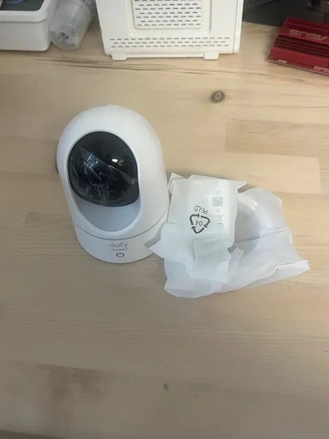 Eufy Indoor Cam 2K Pan & Tilt Security Camera - White