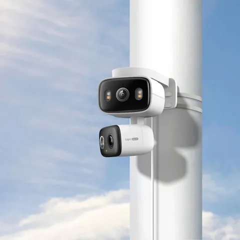 TP-Link Tapo Smart Indoor/Outdoor Dual Lens Pan/Tilt Security Camera, 2K